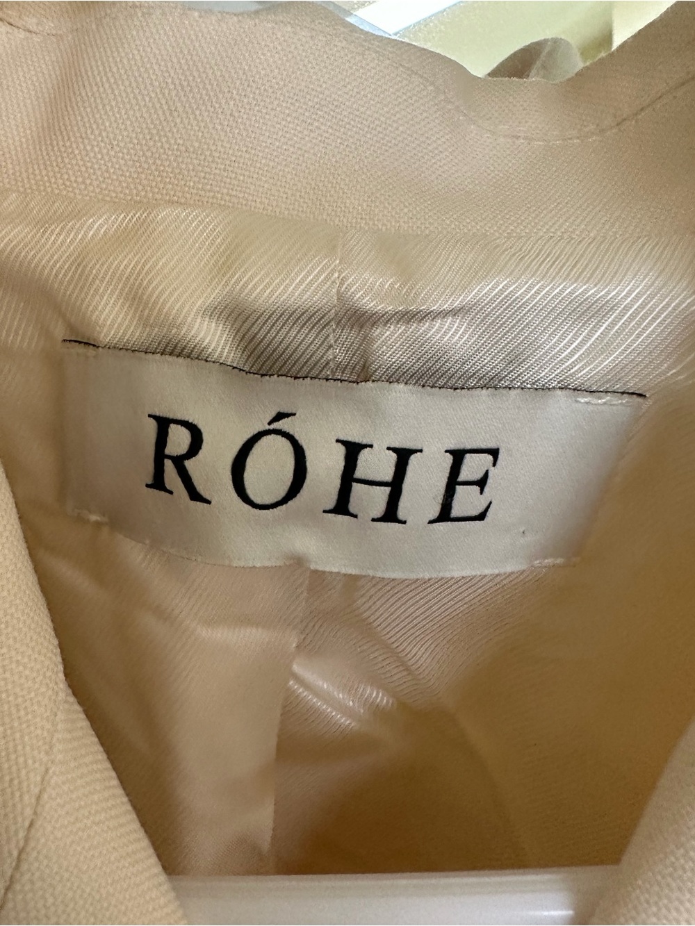 RÓHE Cream Sleeveless Blazer Vest - Picture 2 of 5